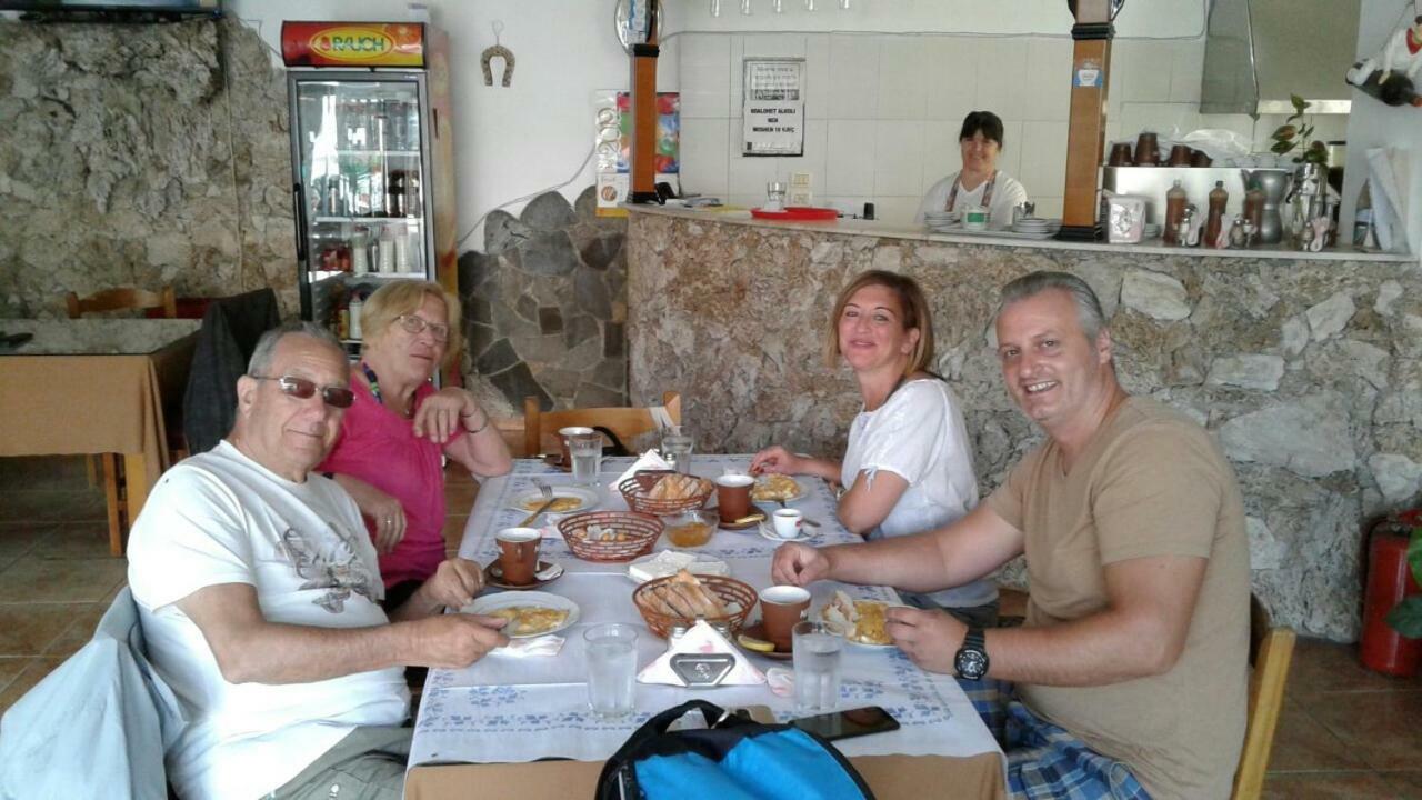 Nako Guest House bar&restaurants Përmet Extérieur photo